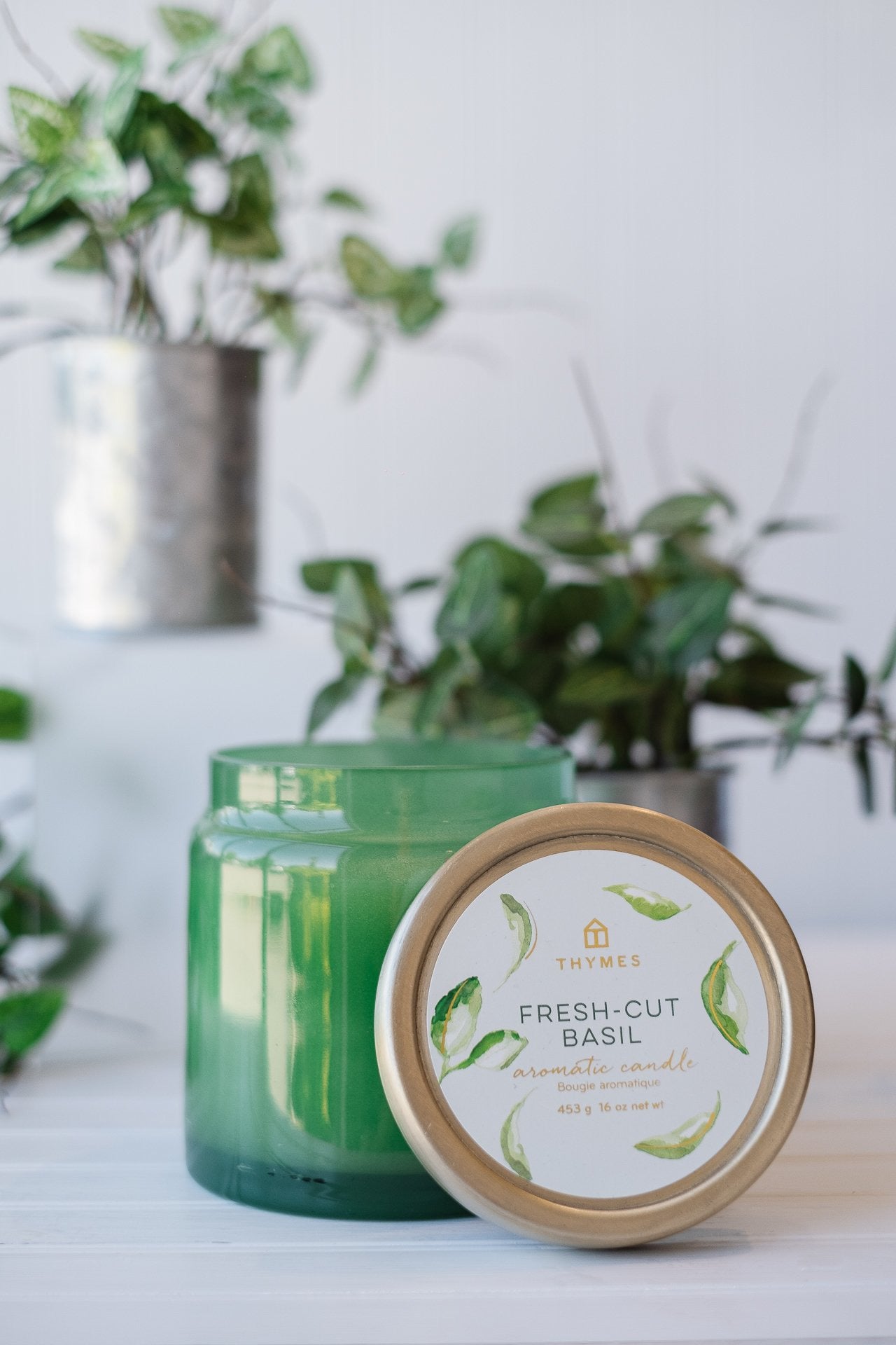 Thymes Fresh Cut Basil Statement Candle*