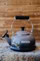Le Creuset Classic Kettle - Oyster