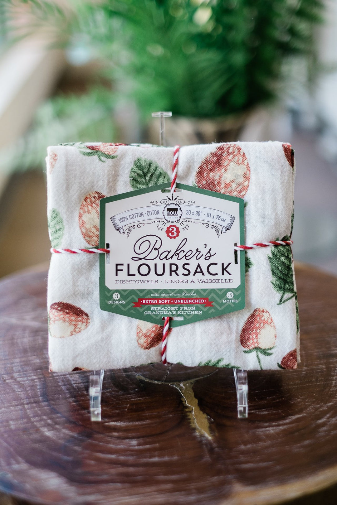 Danica Floursack Berry Patch Set of 3 Teatowels 2221003