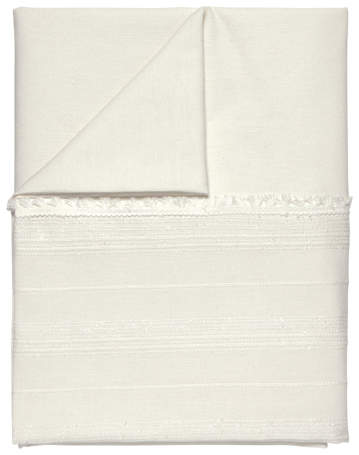 Danica Tablecloth Blanca White w/ Tassels 60"x90"