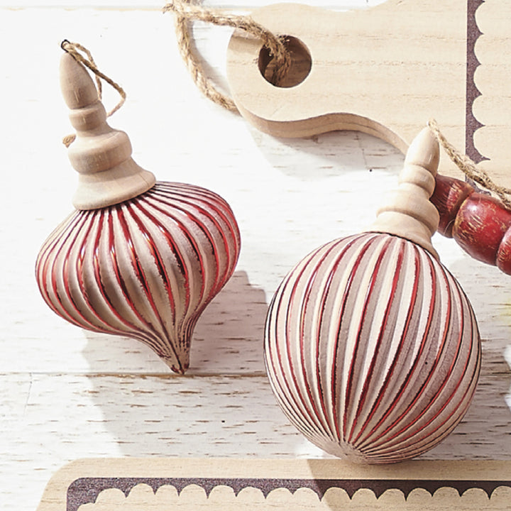 Raz Red Grooved Glass Finial 4112510