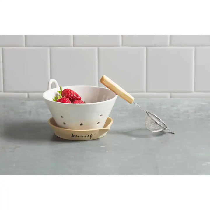 Mudpie Stoneware Berry Bowl & Strainer Set M4150008