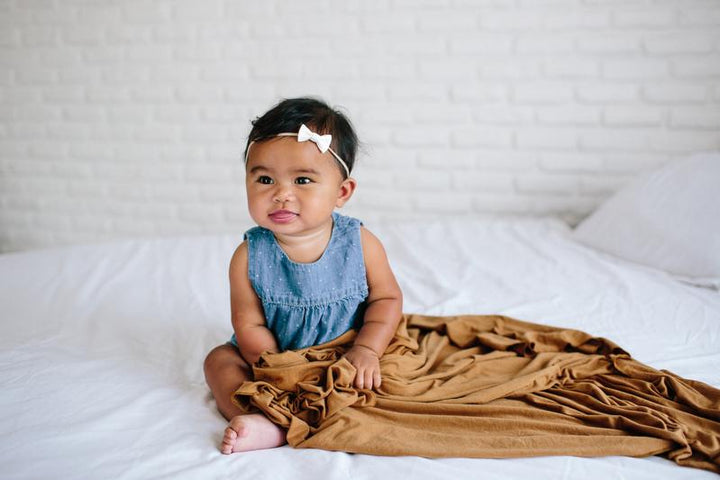 Copper Pearl Knit Swaddle Blanket    X0011HOBD7    Camel