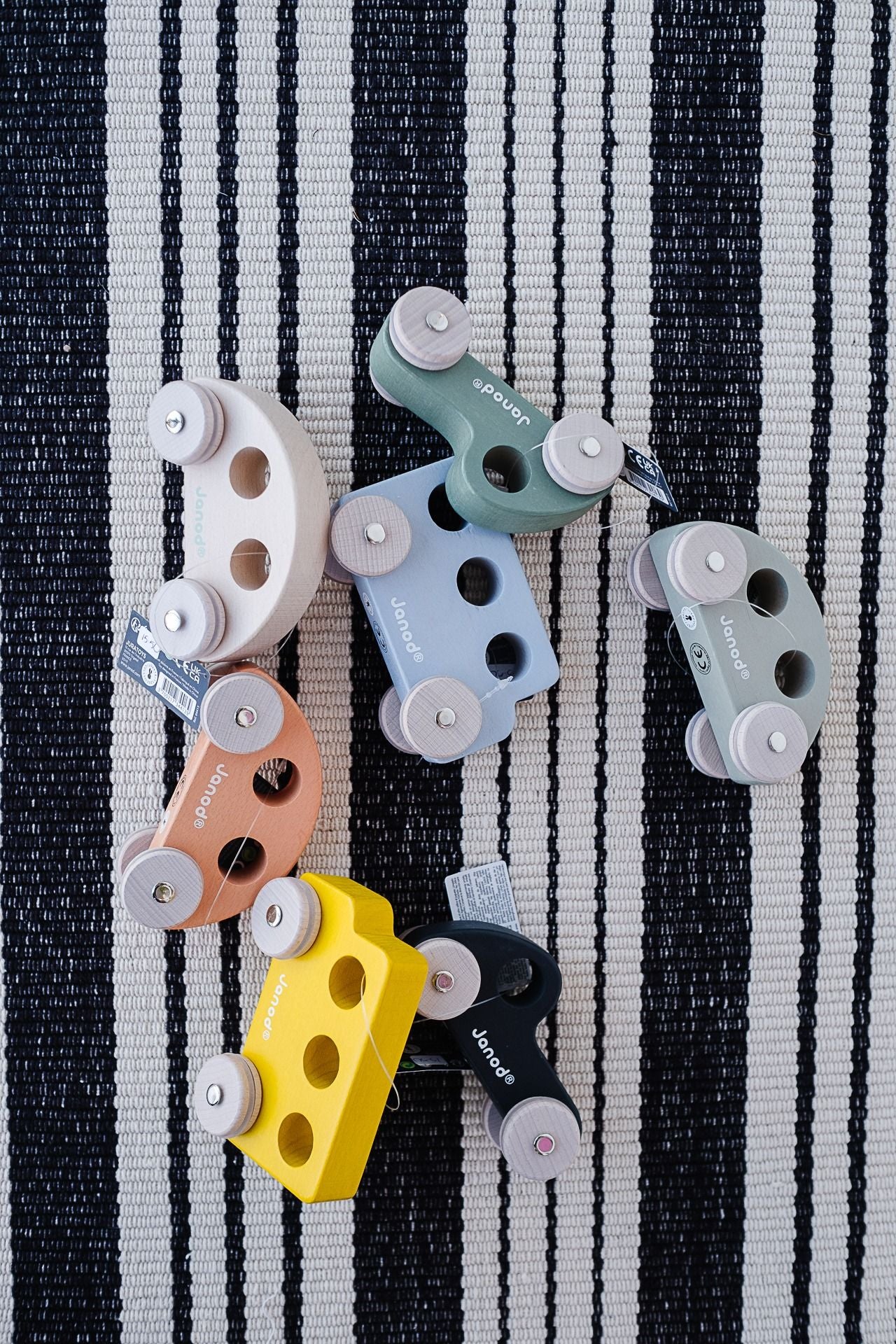 Janod Push Vehicle - Assorted J04413