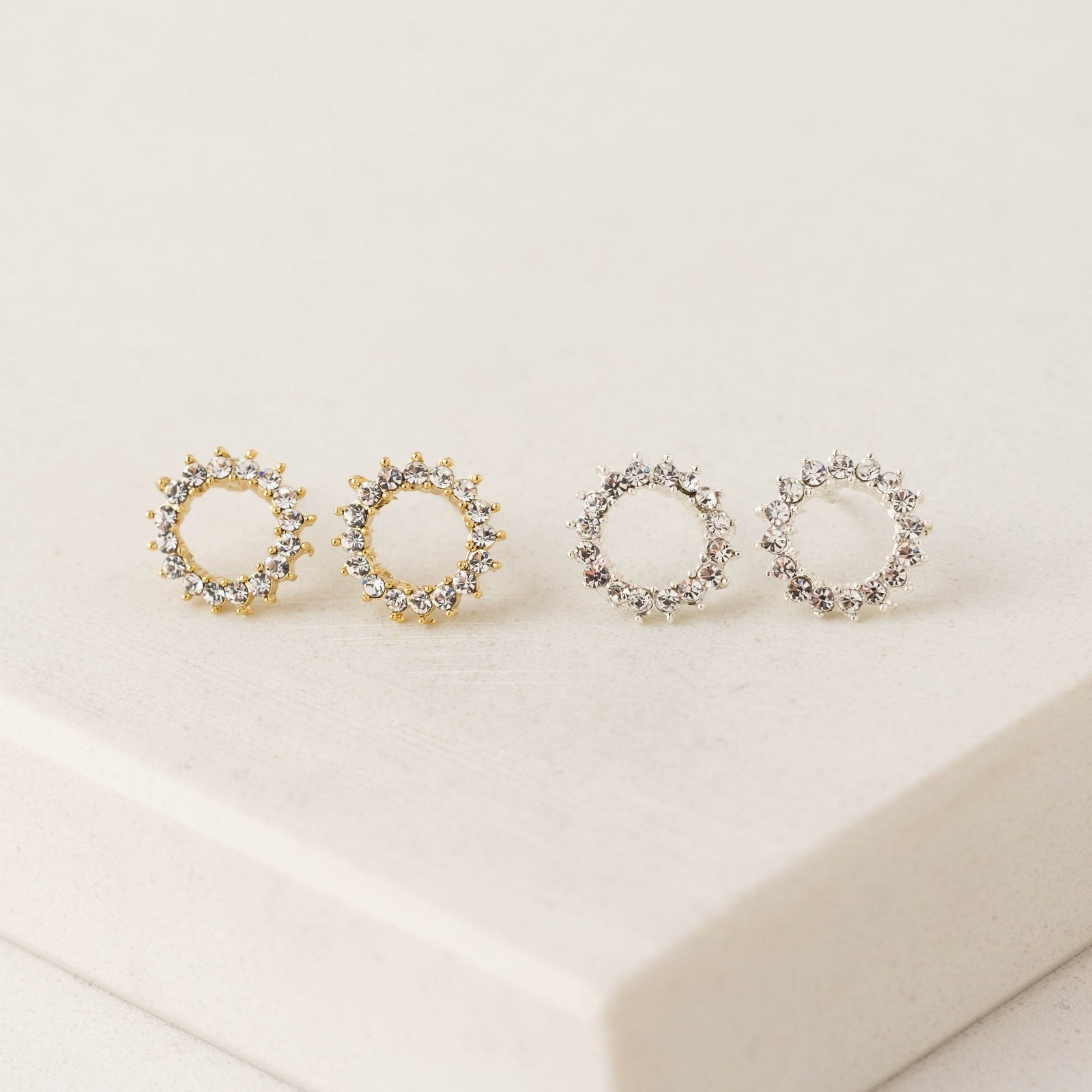 Lovers Tempo Halo Stud Earrings