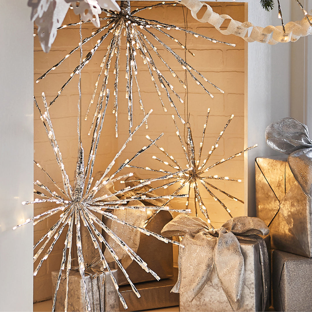 Raz Silver Starburst Light w/ Remote*