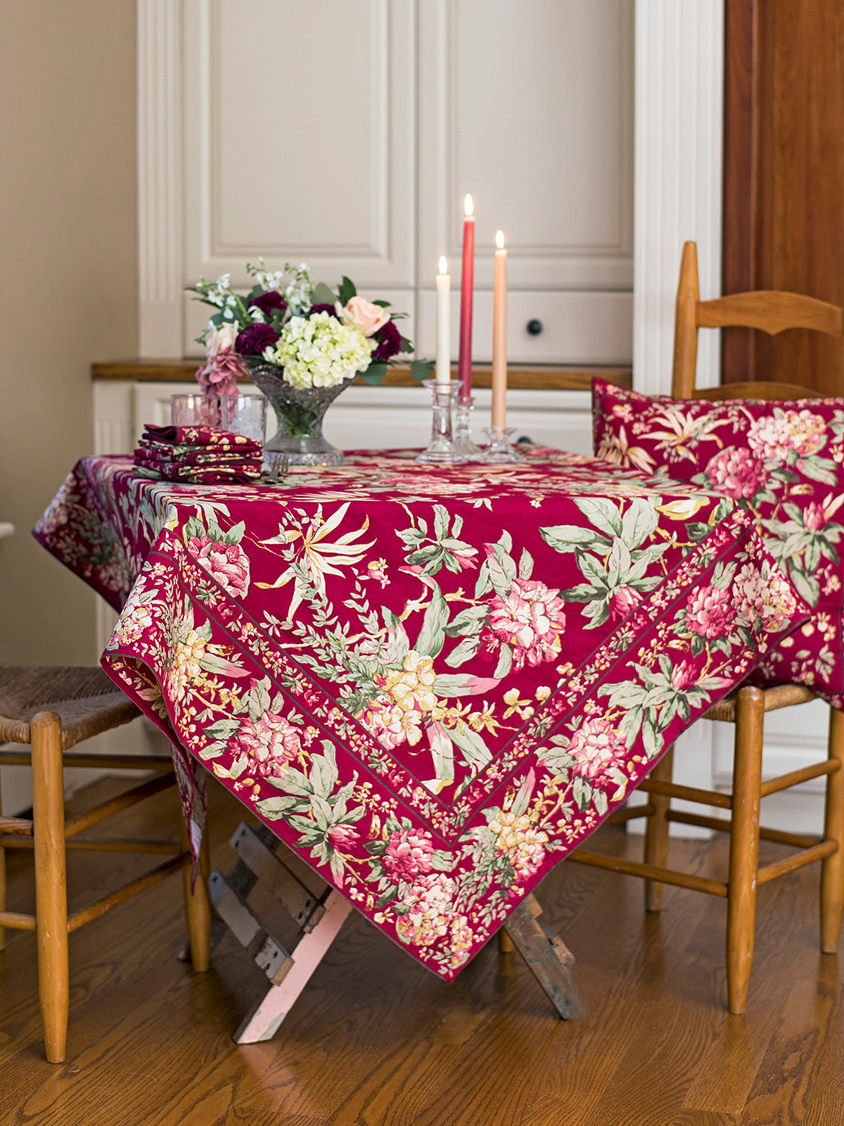 April Cornell Hydrangea Dream Cranberry Tablecloth