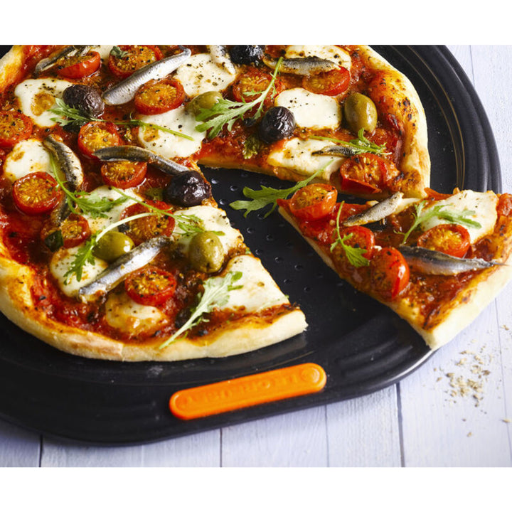 Le Creuset Metal Pizza Tray