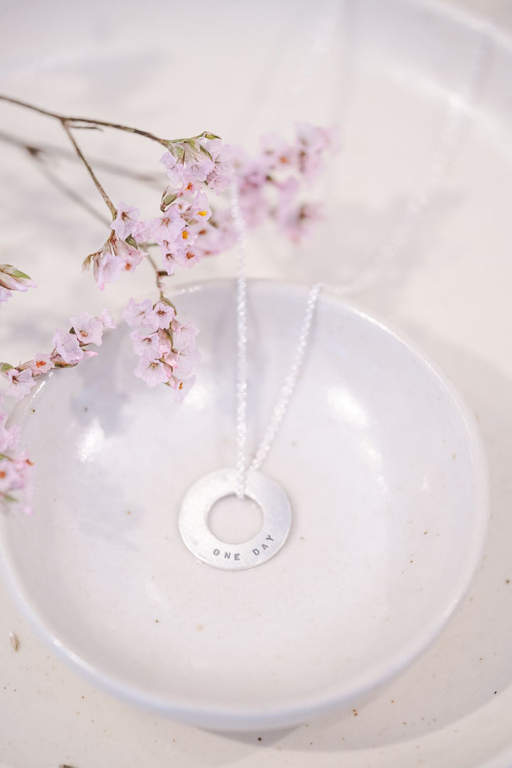 Andrea Waines Small Halo N95*